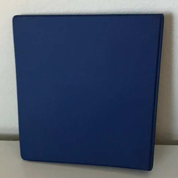 VINTAGE Large Kiwanis 3-ring Binder Notebook - Picture 3 of 5